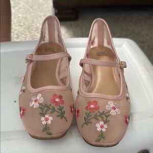Wild Fable Pink Floral Embroidered Flats